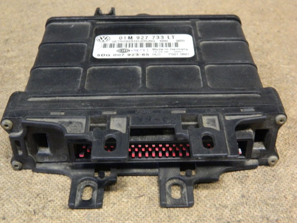 Блок управления АКПП VOLKSWAGEN GOLF AZJ (Контрактный) 79590733