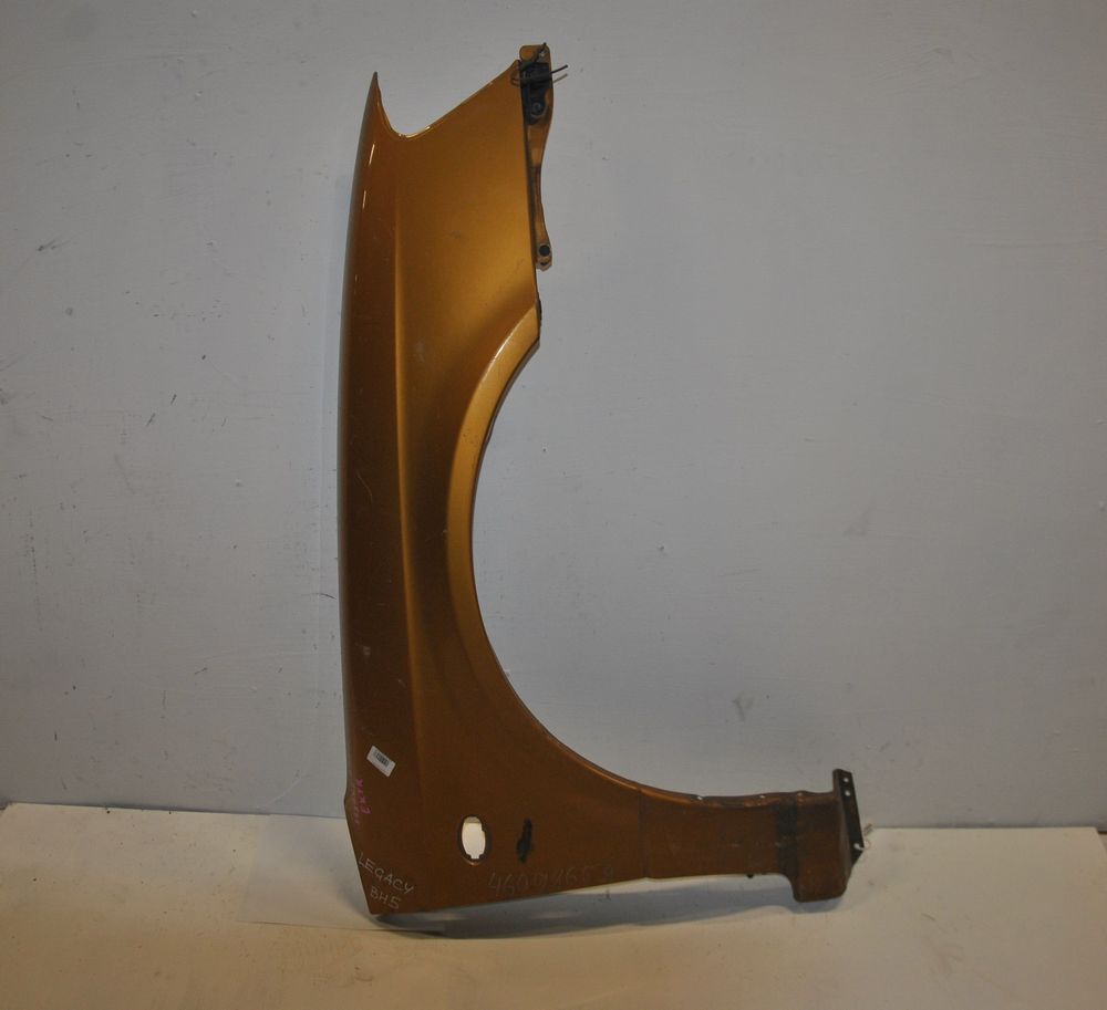 Крыло SUBARU LEGACY BH5 Перед Прав (Контрактный) 46098659