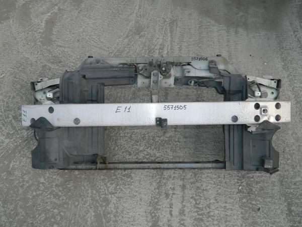 Рамка радиатора NISSAN NOTE E11 (Контрактный) 5571505