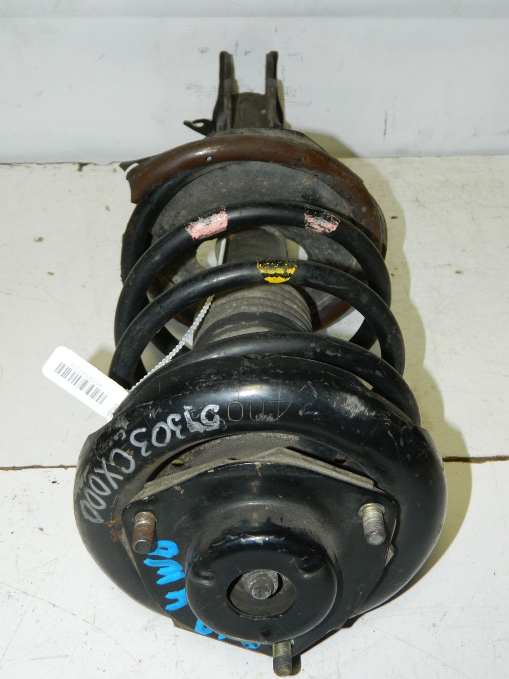 Стойка подвески NISSAN SERENA PC24 Перед Лев (Б/У) 45989729
