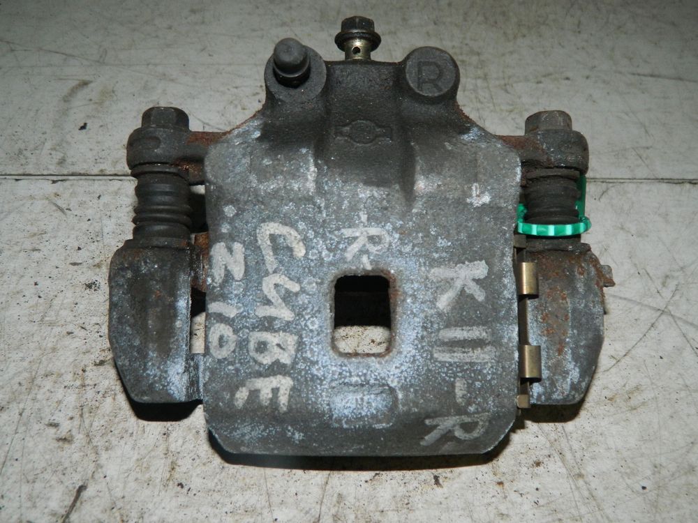 Суппорт NISSAN CUBE Z10 Перед Прав (Контрактный) 81540754