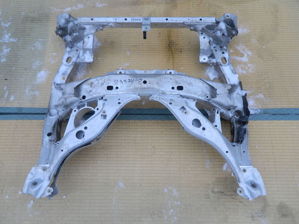 Балка под ДВС BMW 5-Series F10 (Контрактный) 23576190