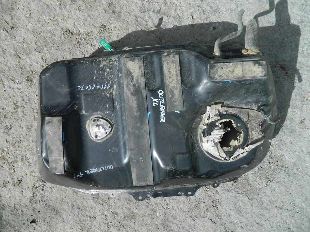 Бак топливный MITSUBISHI OUTLANDER CW5W (Контрактный) 81531979