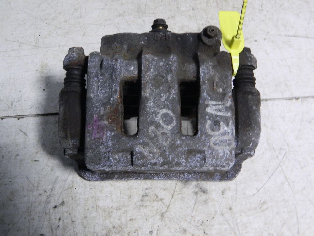 Суппорт NISSAN RNESSA Перед Лев (Контрактный) 79773351