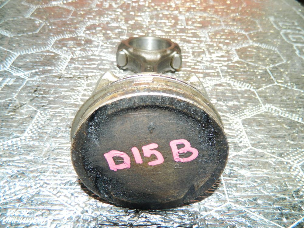 Поршень c шатуном HONDA D15B (Контрактный)13071269