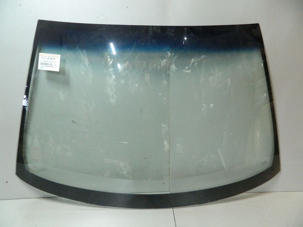Стекло лобовое NISSAN AD Y11 XYG Y11LFWX 99-08