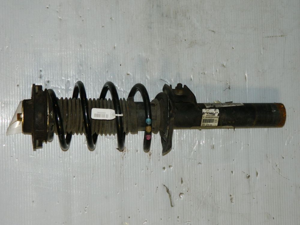Стойка подвески VOLKSWAGEN GOLF 1K1 Перед Лев (Контрактный) 35023342