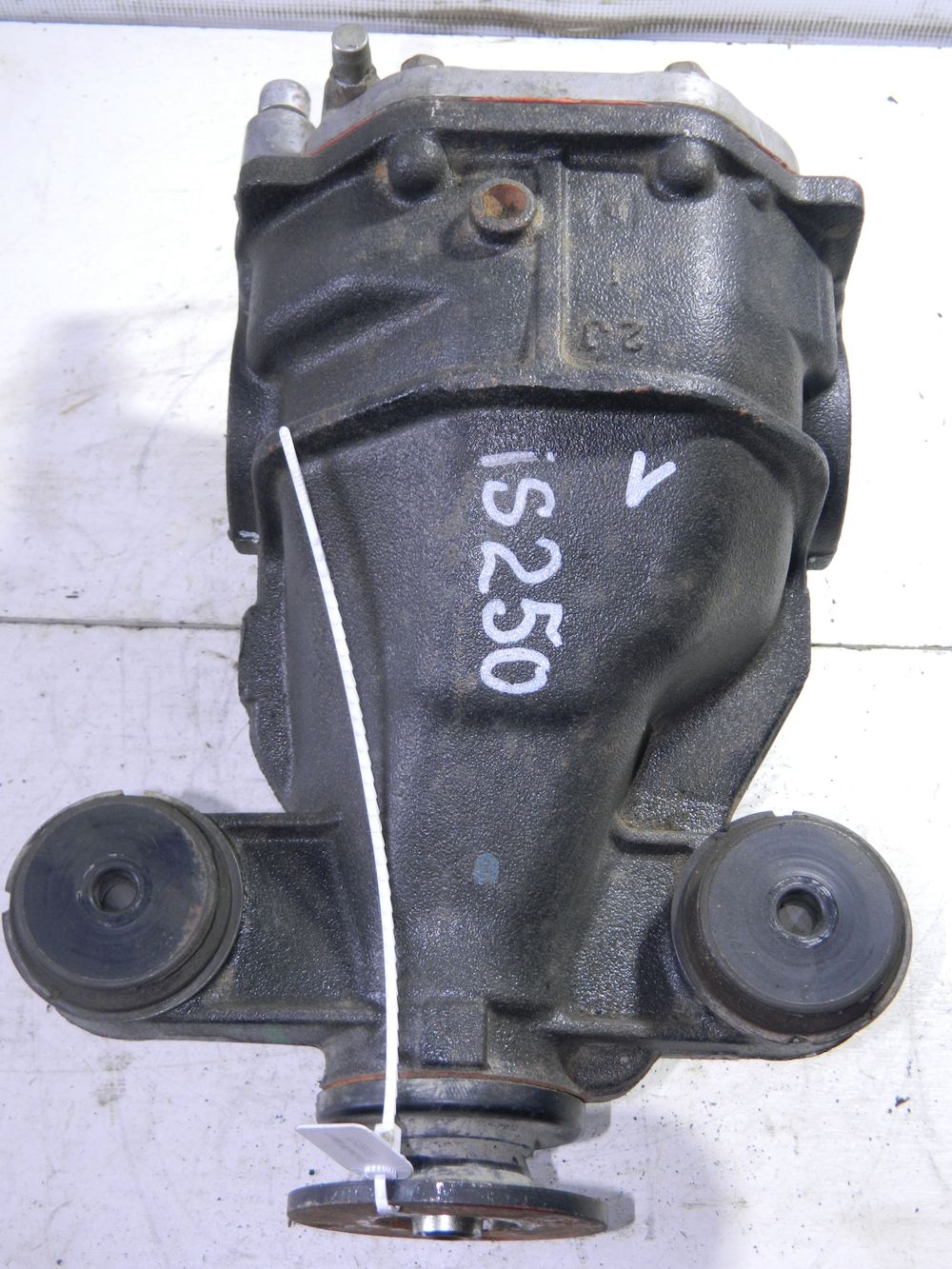 Редуктор LEXUS IS250 GSE20 Зад (Контрактный) 69586501