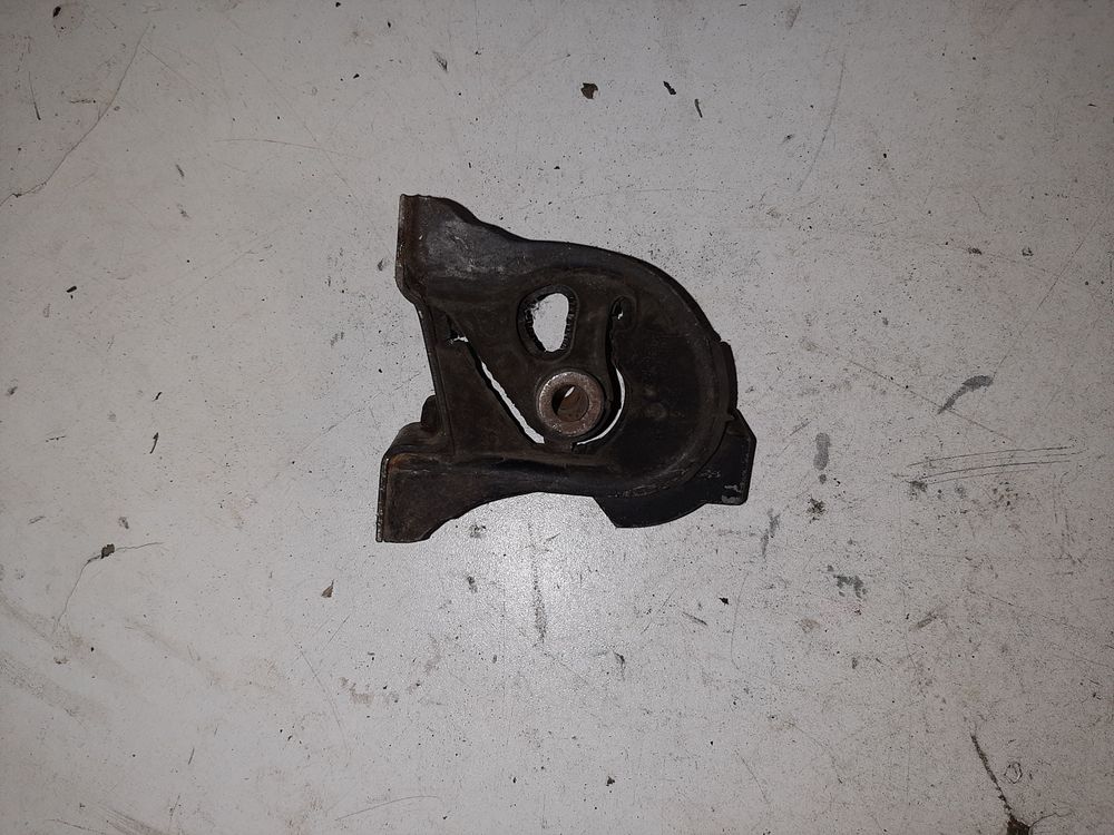 Подушка двигателя TOYOTA 1236115180 K1 TOYOTA COROLLA SPACIO AE111 4A Перед (Контрактный)