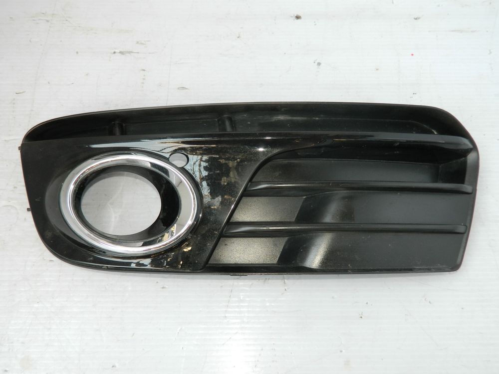 Рамка противотуманной фары AUDI 8R0807681M AUDI Q5 8RB Перед Лев
