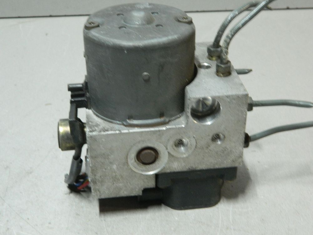 Блок ABS NISSAN PRIMERA P11 (Контрактный) 81532810