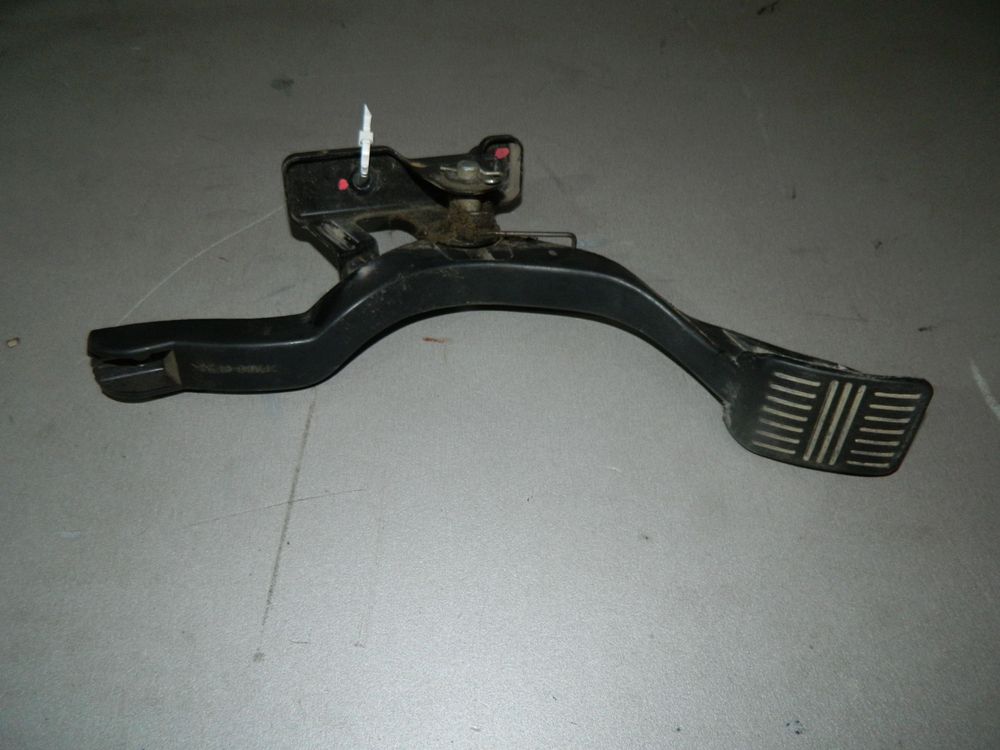 Педаль газа HYUNDAI ACCENT LC (Б/У) 35020078