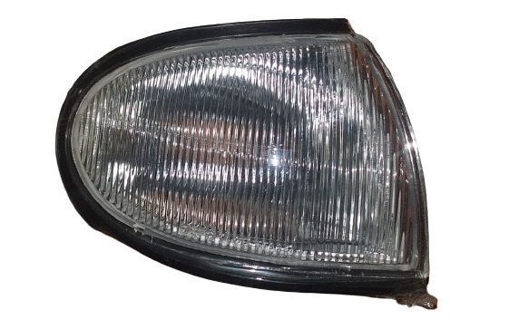 Габарит DEPO 2151560R Перед. Прав. NISSAN BLUEBIRD U13 1993-