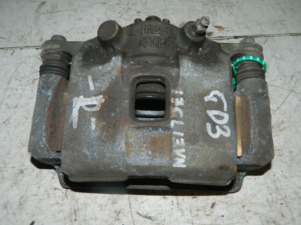 Суппорт HONDA FIT GD3 Перед Прав (Контрактный) 81540694