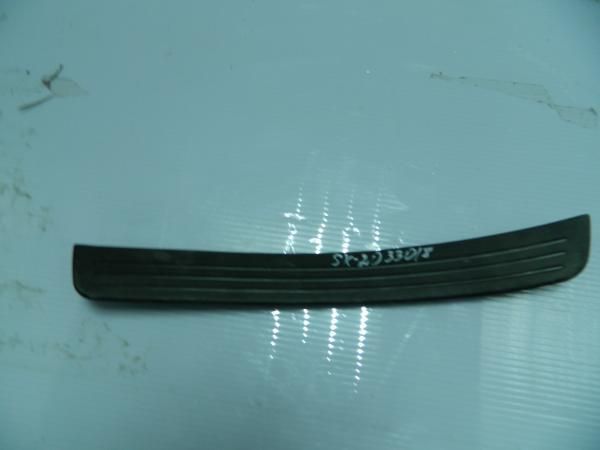 Накладка на порог Toyota Camry Gracia SXV20 (бу) 33018