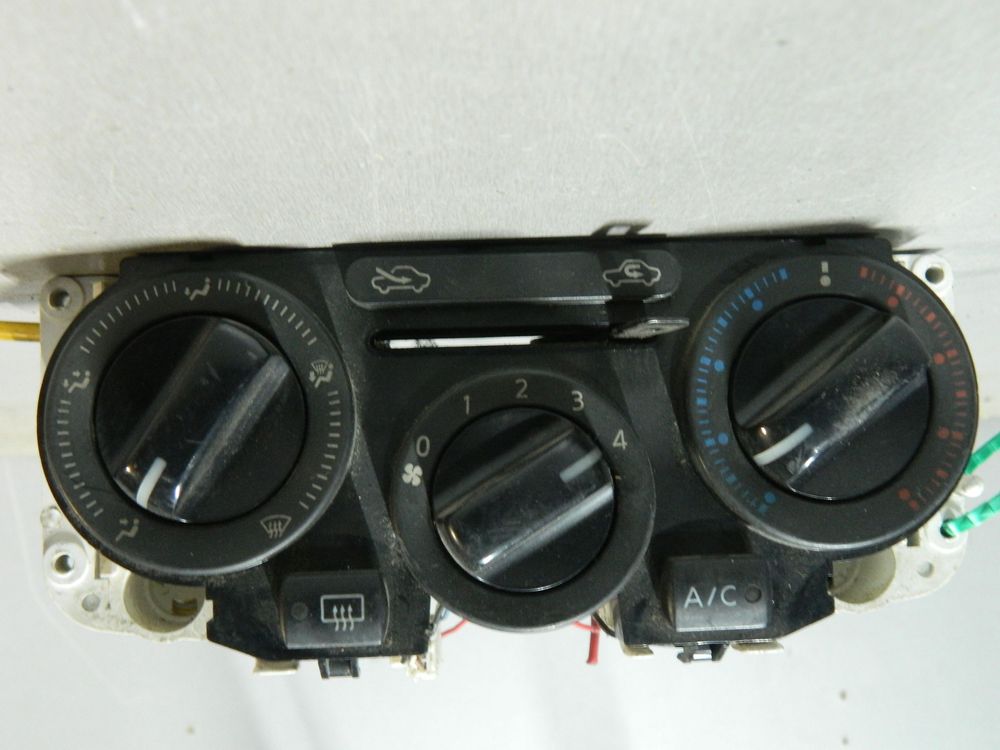 Блок управления климат-контролем NISSAN NOTE E11 (Контрактный) 81540627