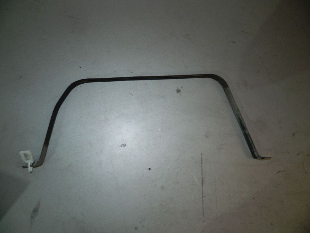 Крепление топливного бака AUDI Q7 4L BAR (Б/У) 35020291