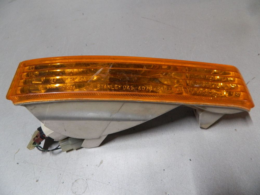 Повторитель поворота HONDA PRELUDE BA8 Перед Прав (Контрактный) 79768619