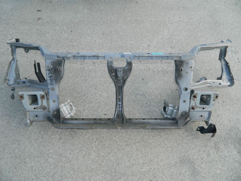 Рамка радиатора SUBARU IMPREZA GG2 (Контрактный) 240831