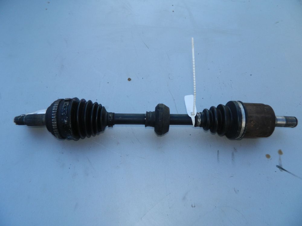 Привод HONDA CIVIC EU3 D17A Перед Прав (Контрактный) 45993526
