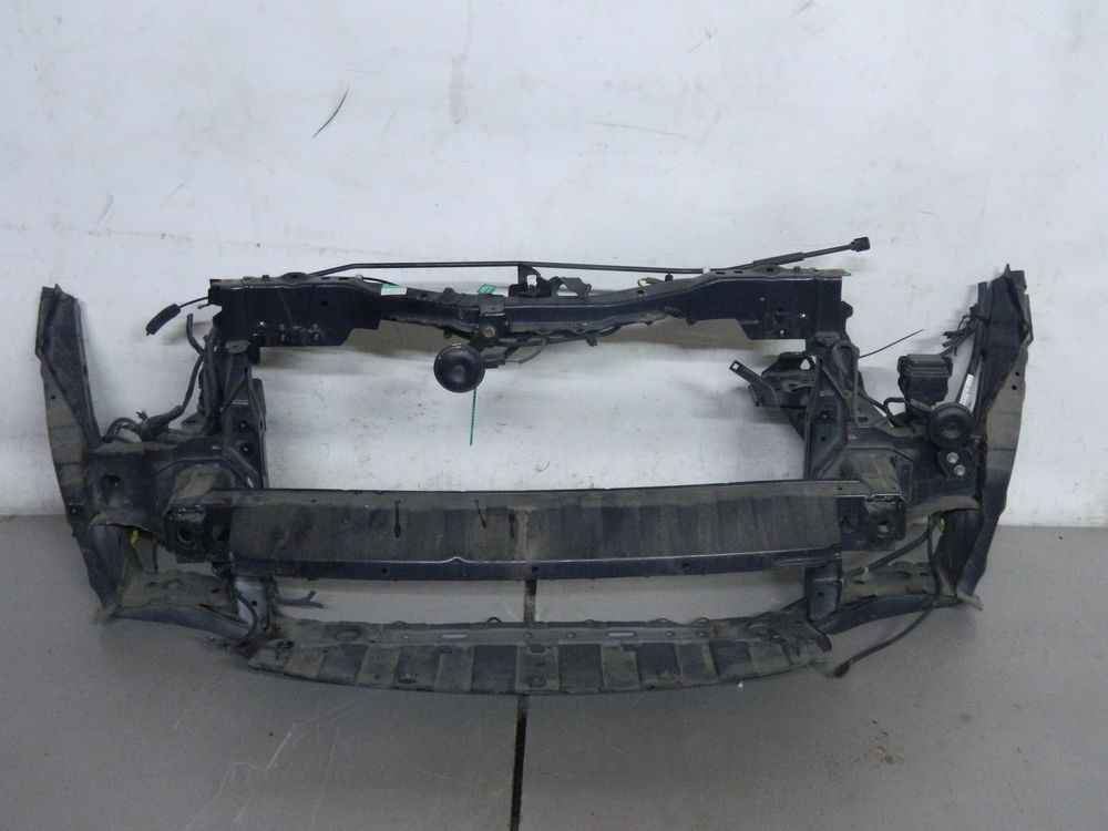 Рамка радиатора HONDA FREED GB3 (Контрактный) 79590713