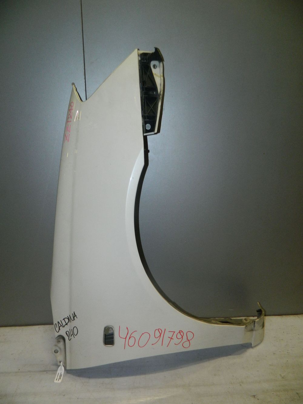 Крыло TOYOTA ALLION AZT240 Перед Прав (Контрактный) 46091798