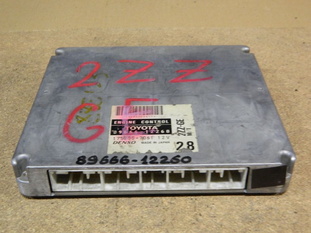 Блок управления ДВС TOYOTA COROLLA FIELDER 2ZZGE (Контрактный) 9851
