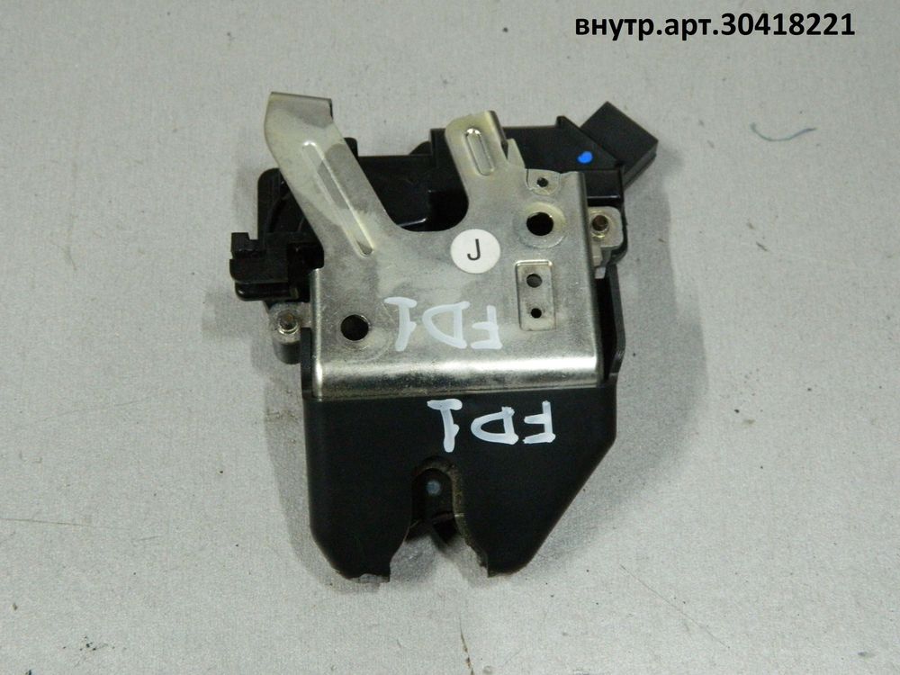 Замок крышки багажника HONDA CIVIC FD1 (Контрактный) 30418221