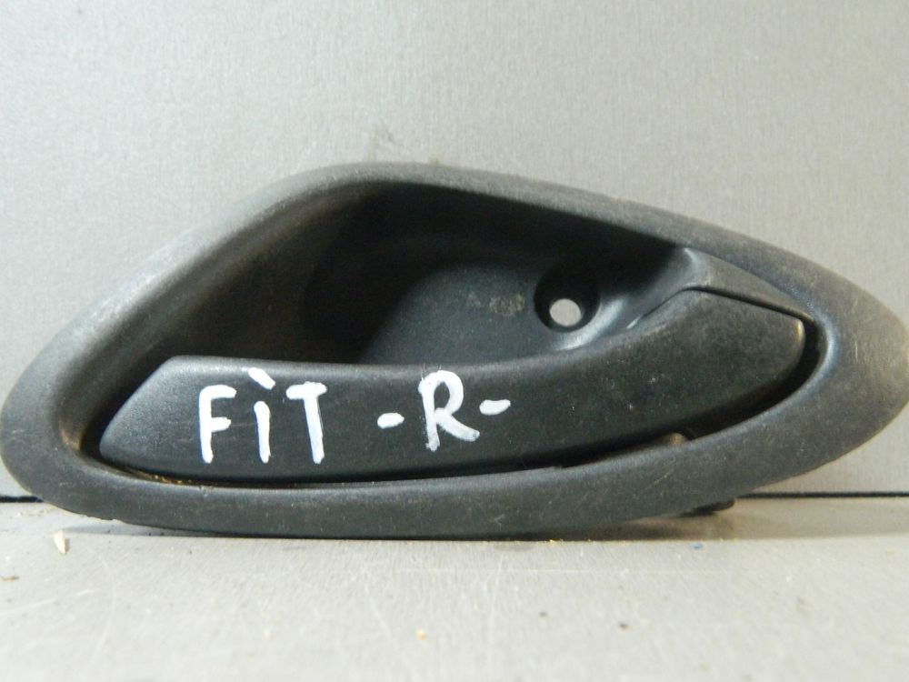 Ручка двери внутренняя HONDA FIT GD1 Прав (Контрактный) 81528344