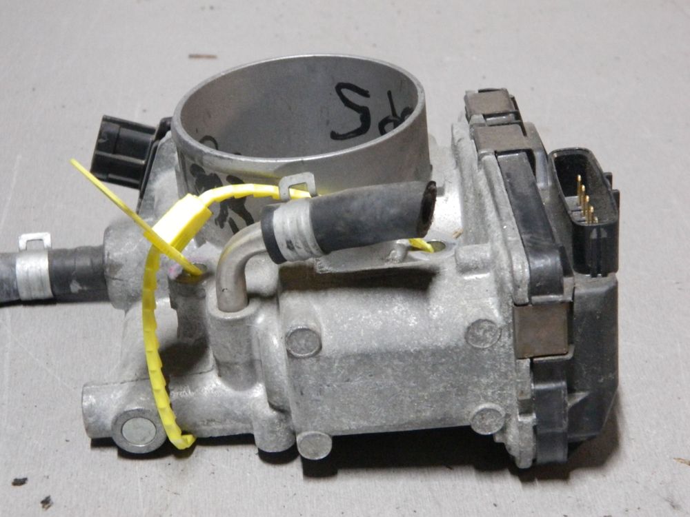 Дроссельная заслонка SUBARU EJ20 (Контрактный) 79780515