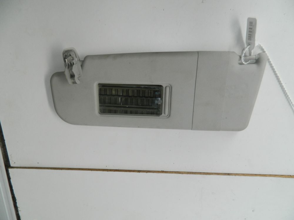 Козырек солнцезащитный Volkswagen Polo MK5 CFN Лев (Б/У)