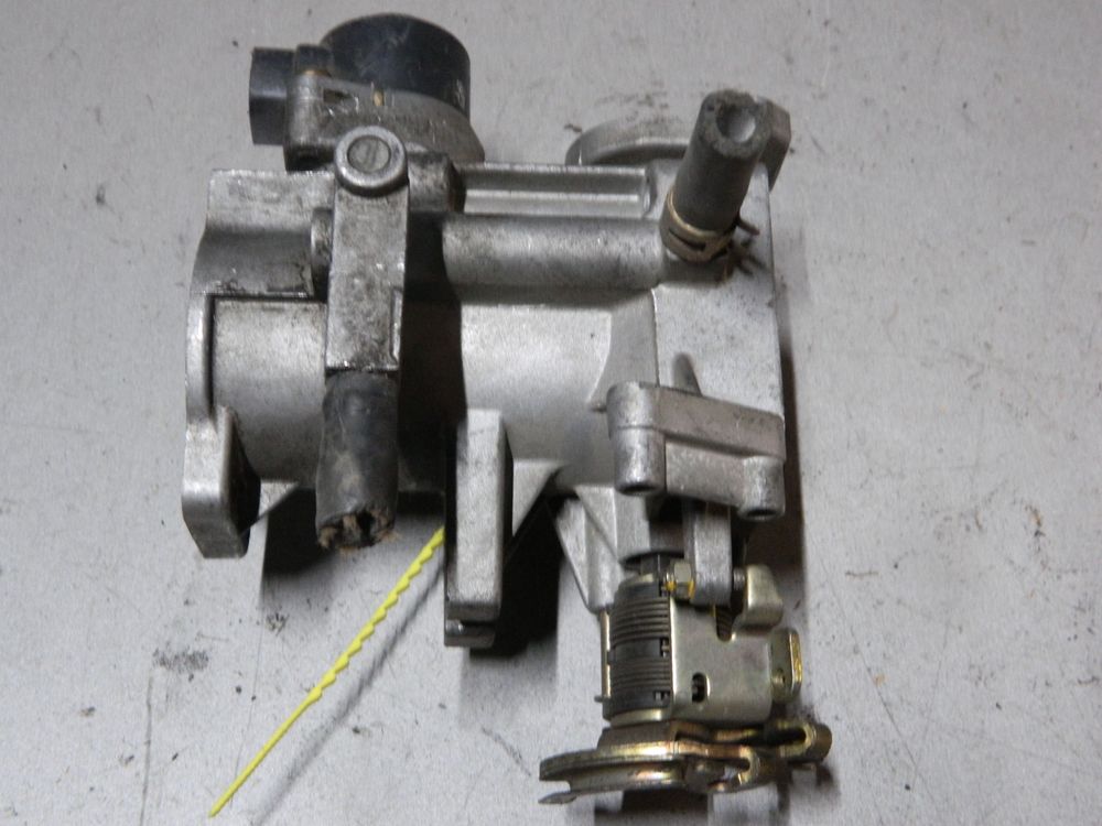 Дроссельная заслонка TOYOTA 1GFE (Контрактный) 79780413