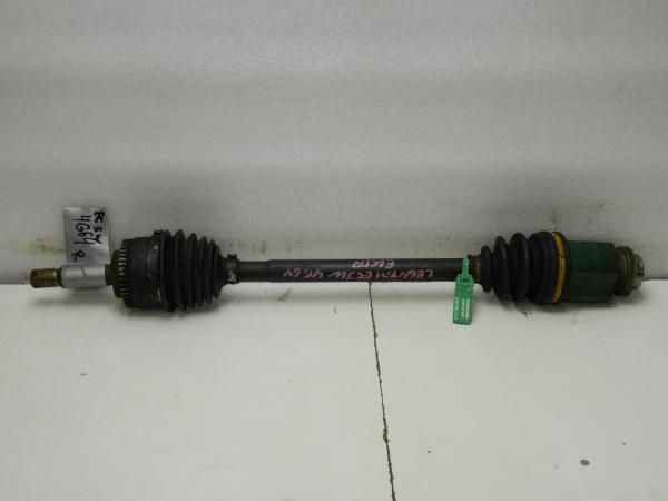 Привод MITSUBISHI LEGNUM EC3W 4G64 Перед Прав (Контрактный) D9996310
