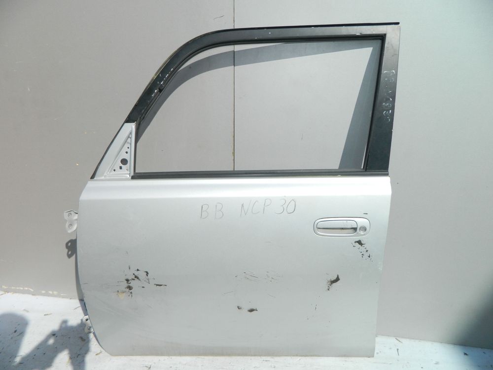 Дверь TOYOTA BB NCP30 Перед Лев (Контрактный) 40951873