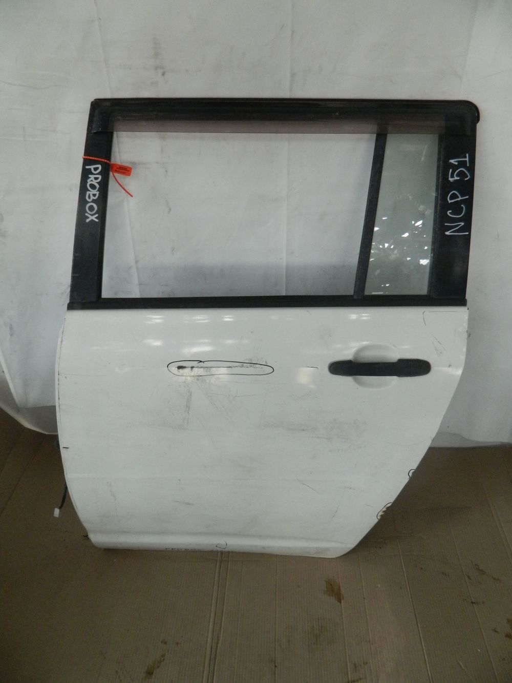 Дверь TOYOTA PROBOX NCP51 Зад Лев (Контрактный) 65243157