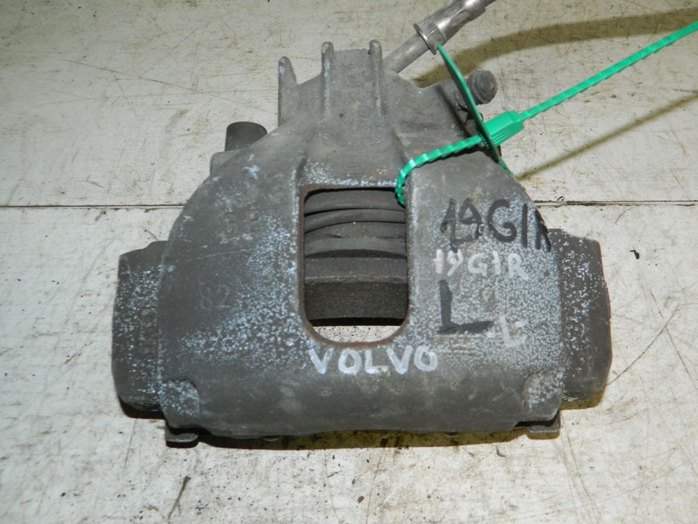 Суппорт VOLVO S60 Перед Лев (Контрактный) 81540228
