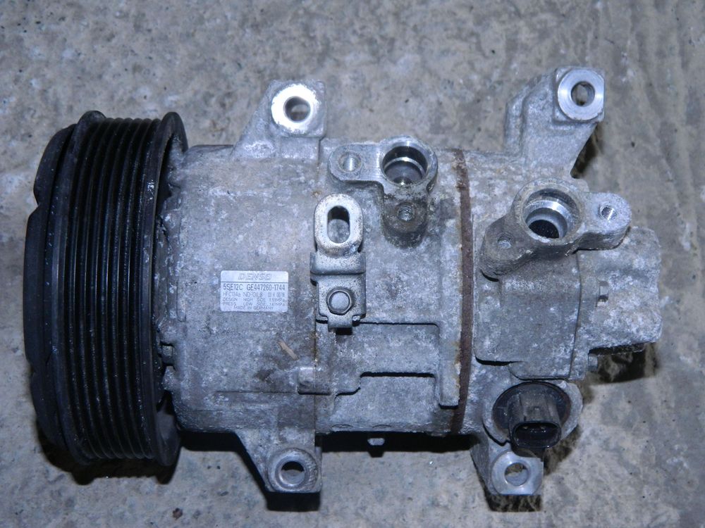 Компрессор кондиционера TOYOTA AVENSIS AZT250 1AZFSE (Контрактный) 10811321