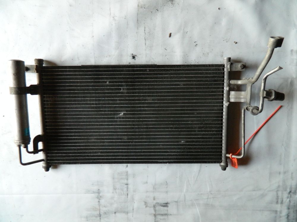 Радиатор кондиционера MAZDA DEMIO DY3W (Контрактный) 72367323