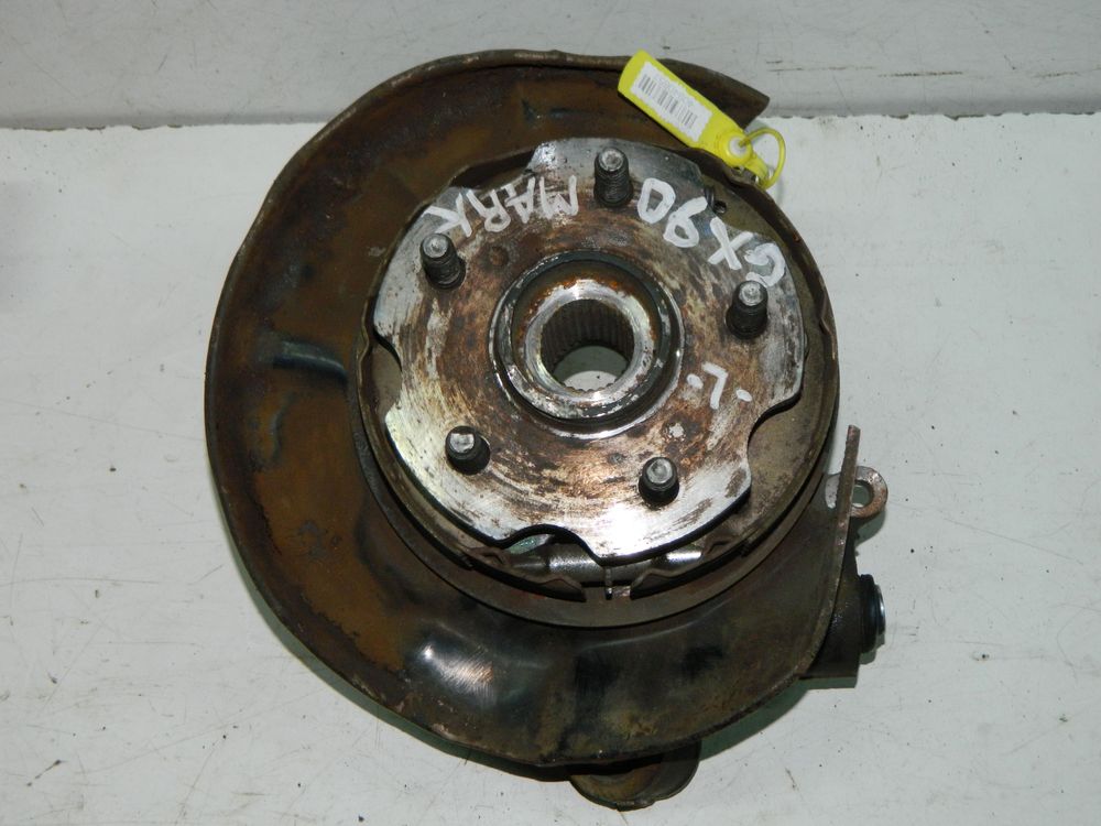 Ступица TOYOTA MARK II GX90 Зад Лев (Контрактный) 40940657