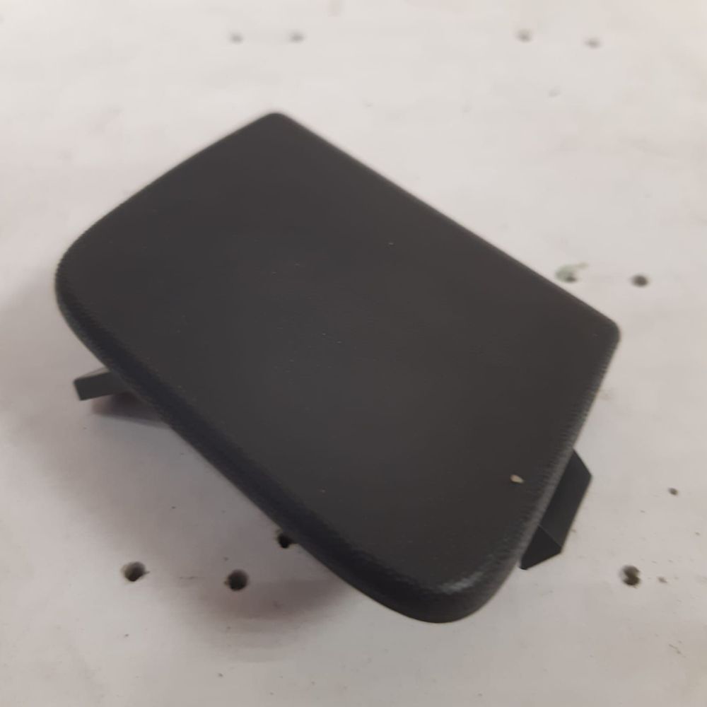 Заглушка бампера RENAULT 8200501601 RENAULT KANGOO