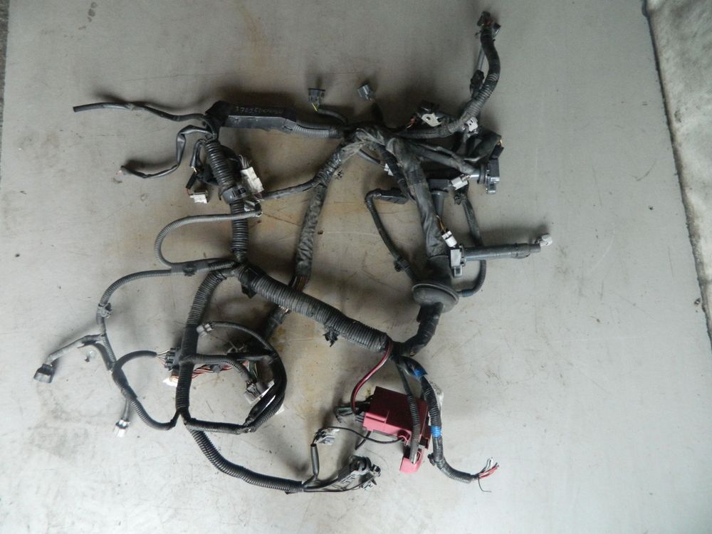 Проводка двигателя TOYOTA SIENTA NCP81 (Контрактный) 3702500004