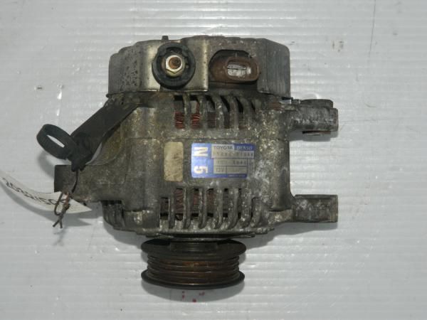 Генератор TOYOTA FUNCARGO NCP20 2NZ (Контрактный)