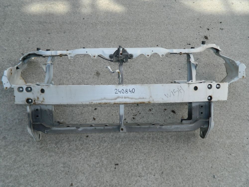 Рамка радиатора TOYOTA WISH ANE10 (Контрактный) 240840