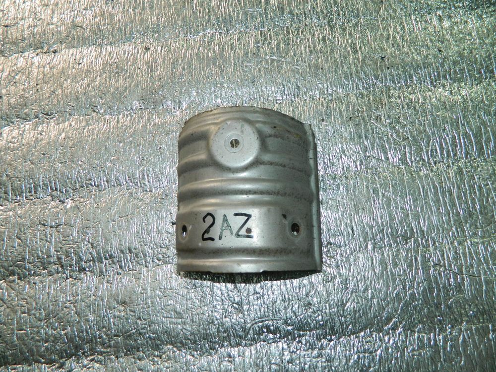 Защита выпускного коллектора TOYOTA IPSUM ACM21 2AZFE (Контрактный) 33392607
