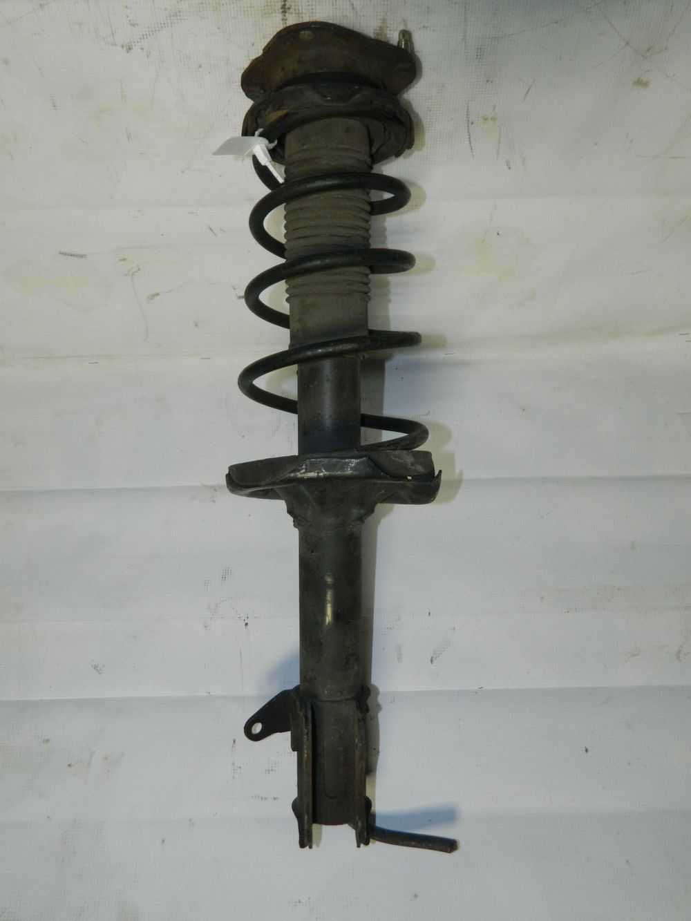 Стойка подвески MAZDA CAPELLA GF8P Зад Прав (Контрактный) 35021042
