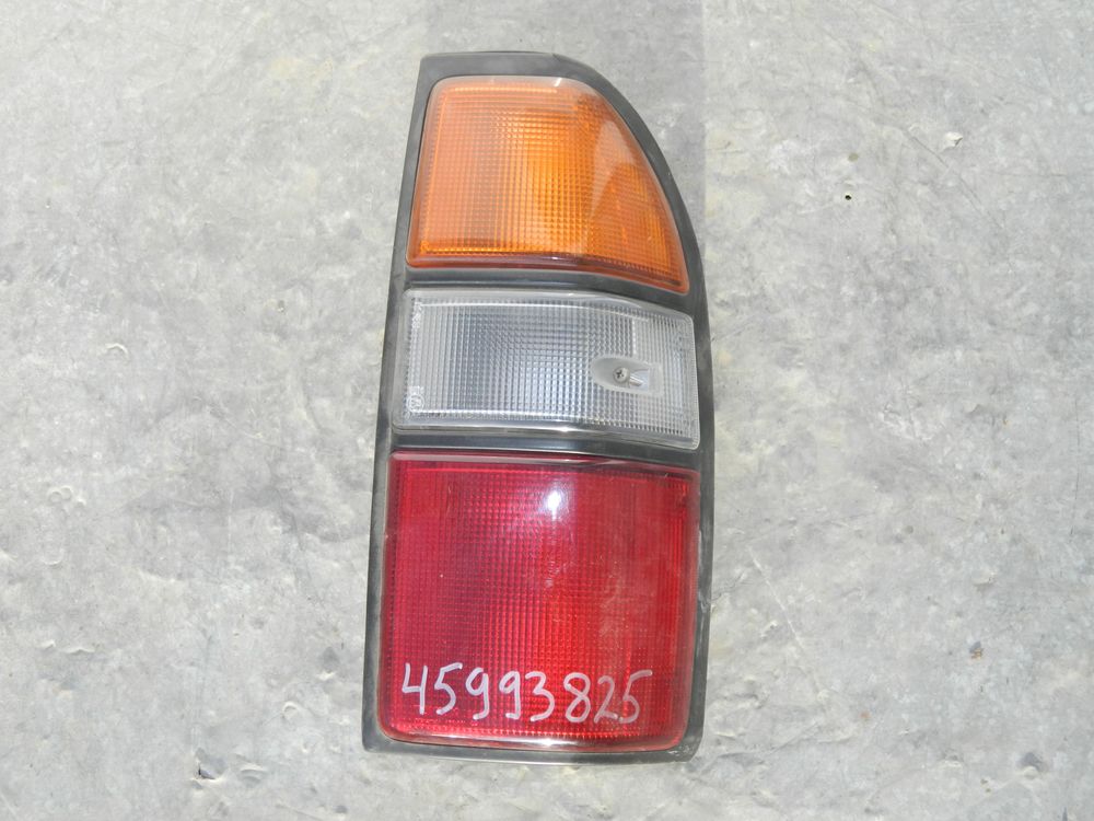 Фонарь TOYOTA LAND CRUISER PRADO J90 Зад. Прав (Б/У)