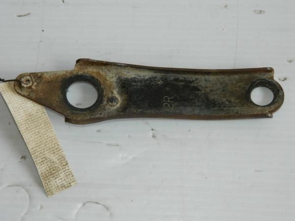Крепление балки подвески TOYOTA CORONA ST191 3SFE Перед Прав (Б/У)