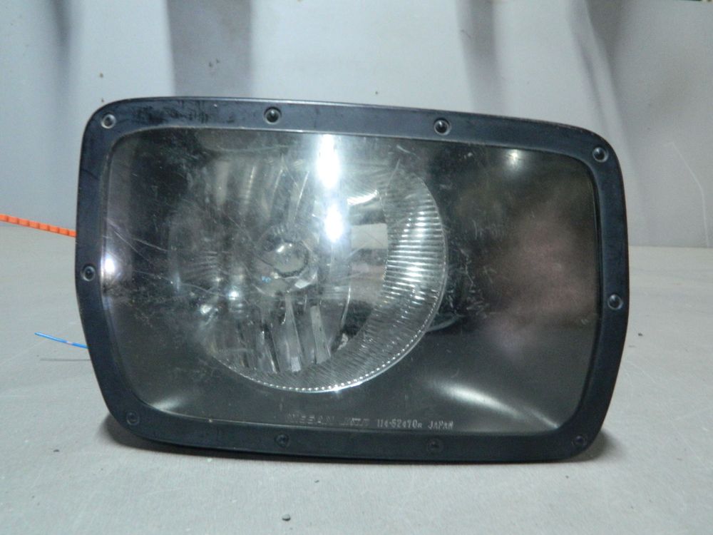 Фара противотуманная NISSAN SERENA C24 Перед Лев (Контрактный) 72367043