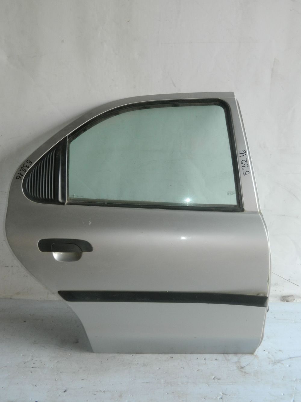 Дверь FORD MONDEO BGP L1F Задн Прав (Б/У) 53216