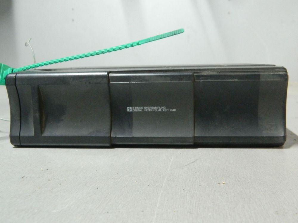 CD-чейнджер NISSAN PRIMERA P12 (Контрактный) 81540327
